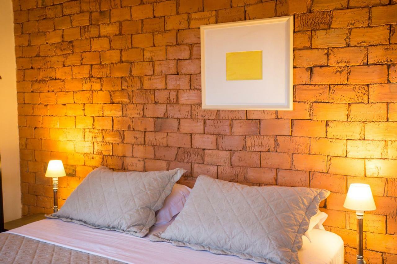 Vilarejo Guesthouse - Silencio E Aconchego Alto Paraíso de Goiás エクステリア 写真