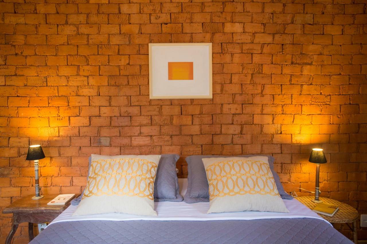 Vilarejo Guesthouse - Silencio E Aconchego Alto Paraíso de Goiás エクステリア 写真
